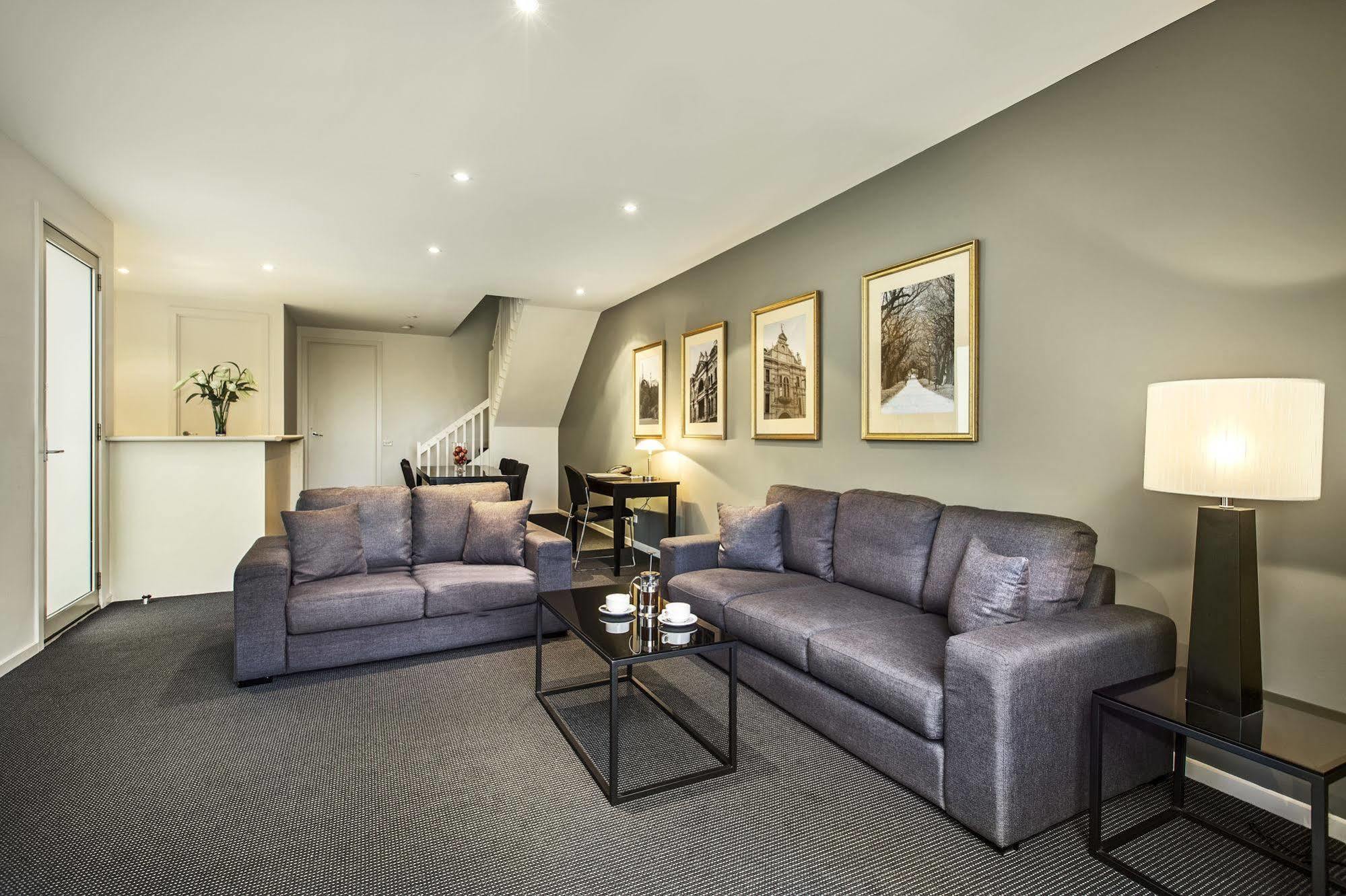 Aparthotel Quest Prahran Melbourne City Exterior foto